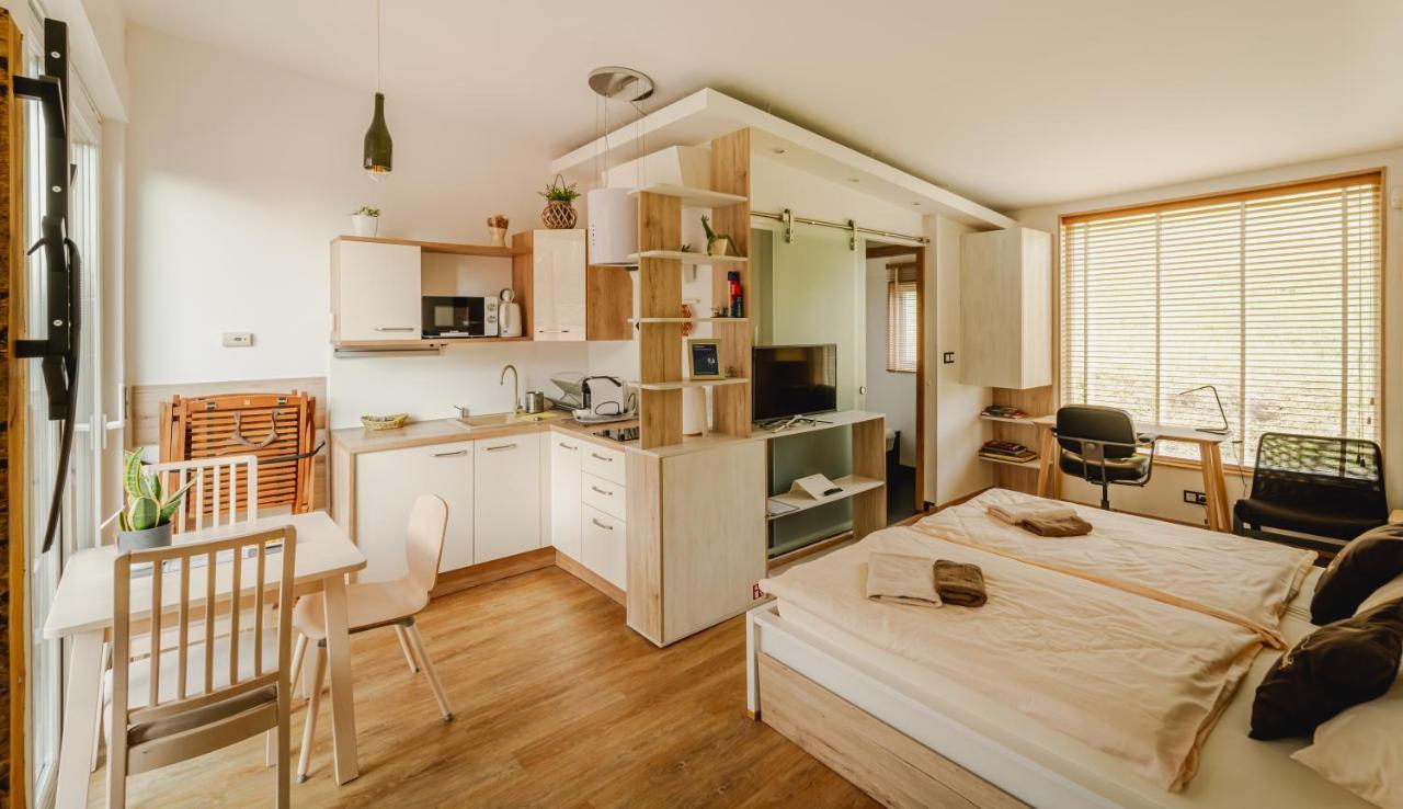 Naturasort Holiday Houses Pesnica pri Mariboru Ngoại thất bức ảnh